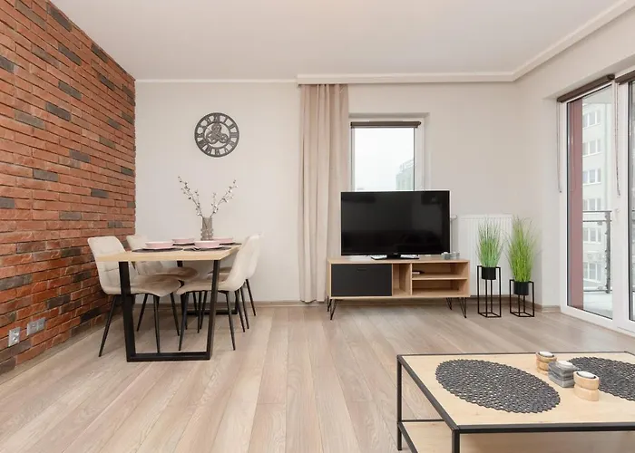 Modern One Bedroom With Parking In By Renters Prestige *