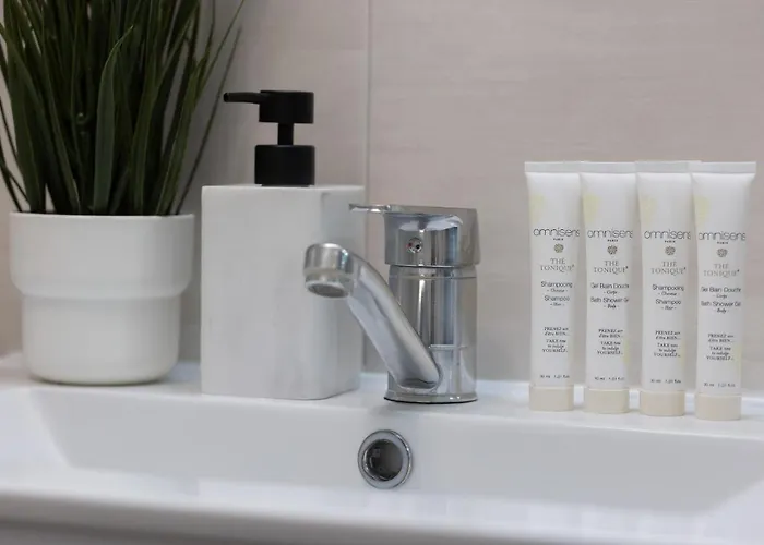 Lejlighed Modern One Bedroom With Parking In By Renters Prestige Łódź